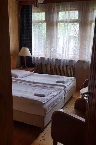 Проживание в семье Willa Końiczynka Закопане Двухместный номер с 1 кроватью и общей ванной комнатой-12